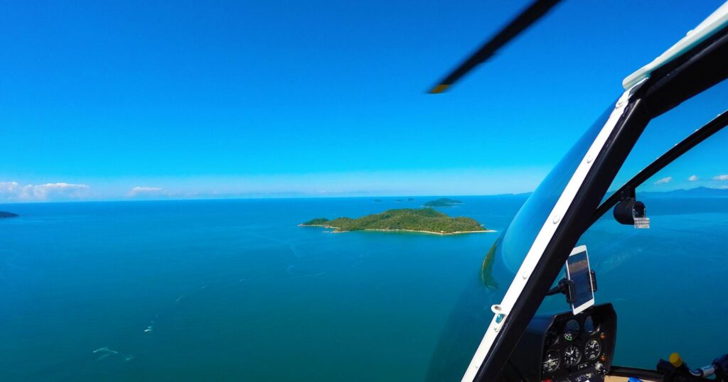 getting-here-heli20island20small_0.jpg
